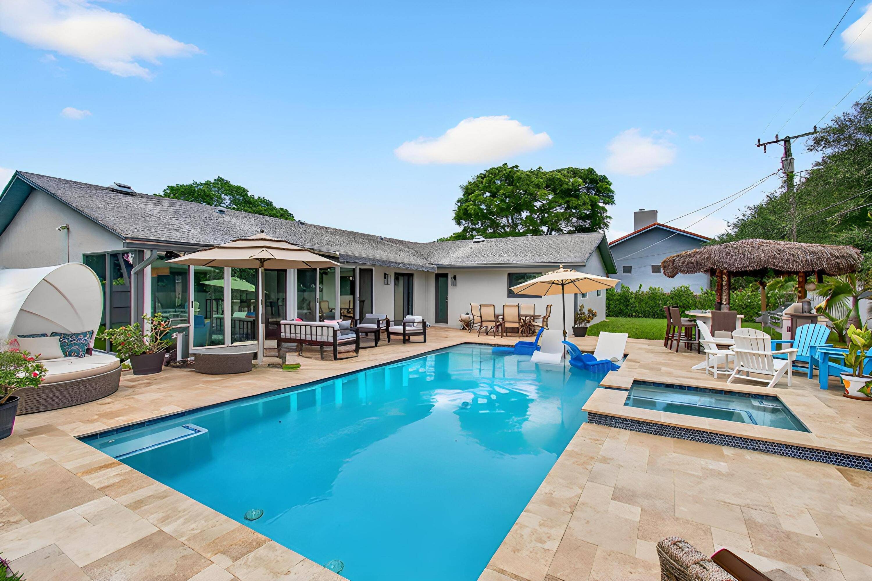 3930 Sherwood BLVD, Delray Beach, FL 33445