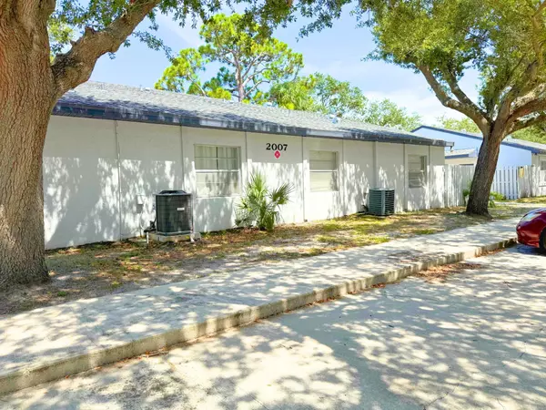 Fort Pierce, FL 34950,2007 Oleander BLVD C