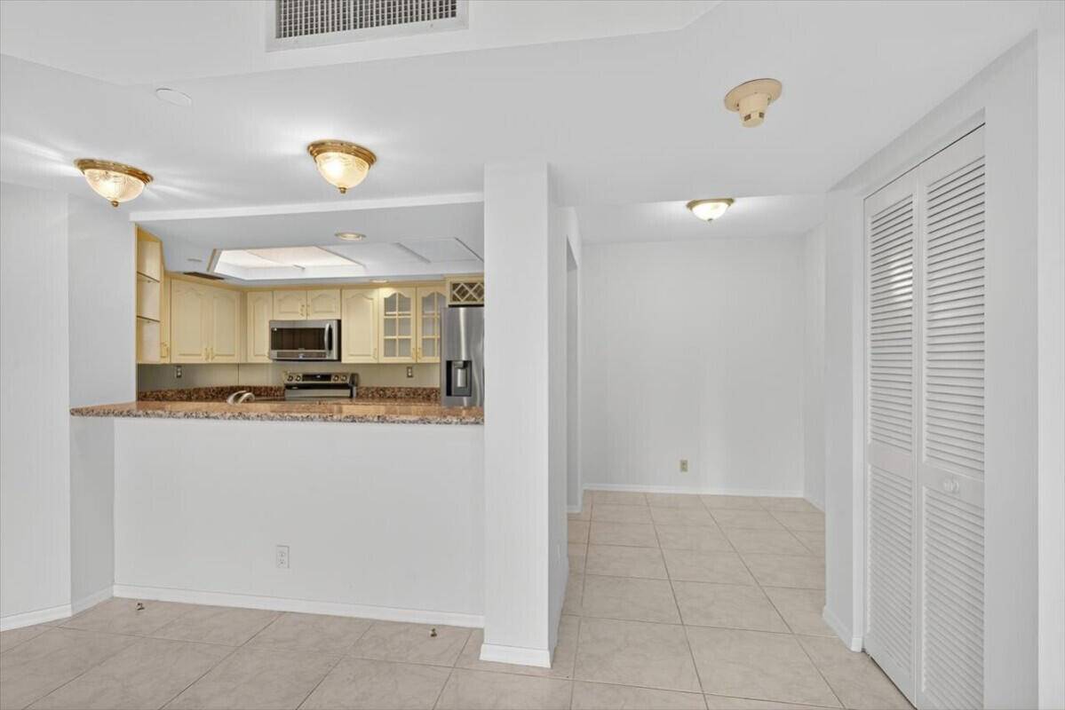 Boca Raton, FL 33432,140 SE 5th AVE 440