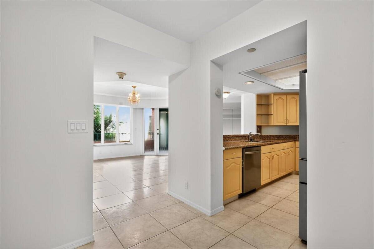 Boca Raton, FL 33432,140 SE 5th AVE 440