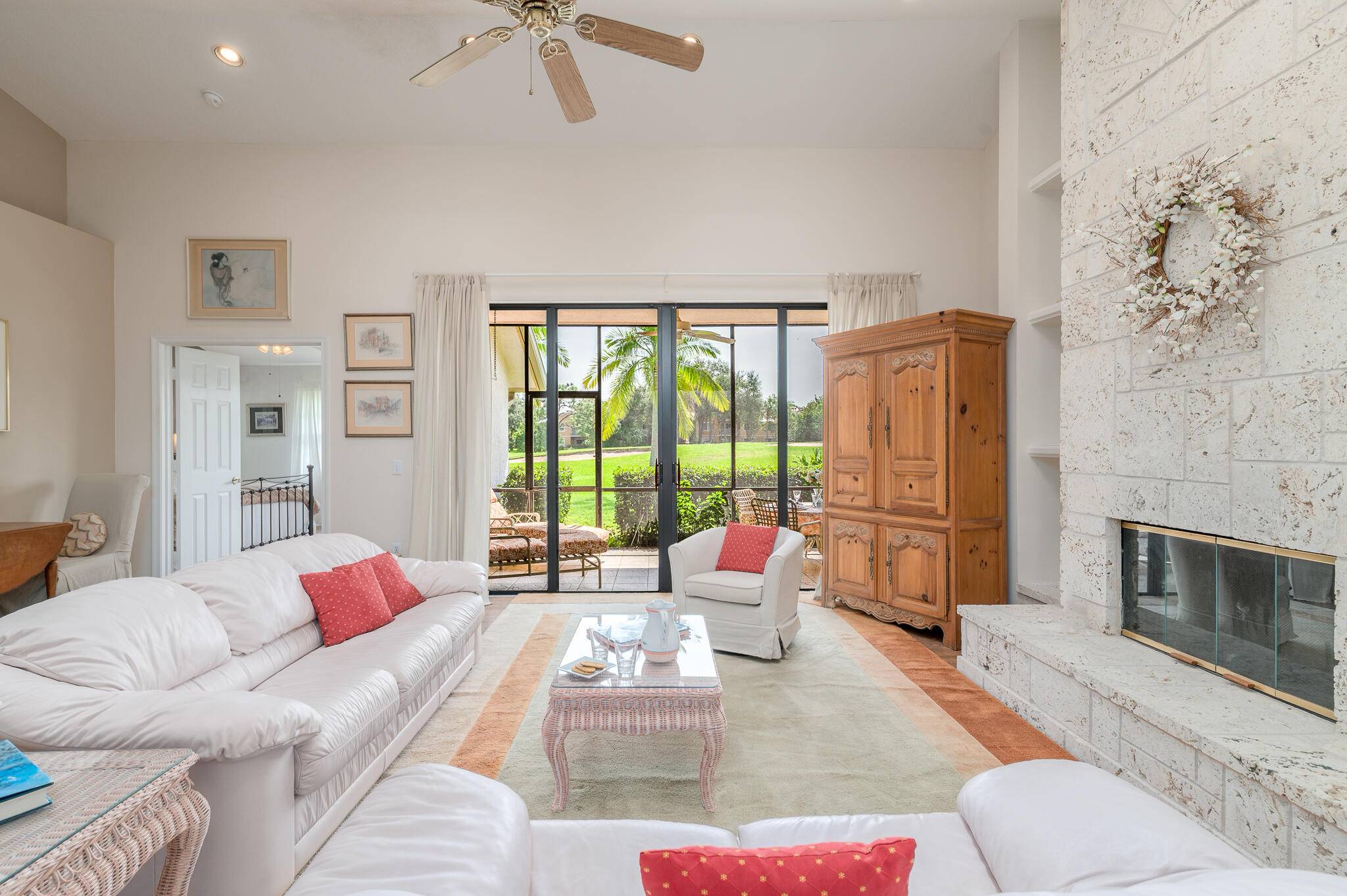 Port Saint Lucie, FL 34986,429 SW Jefferson CIR