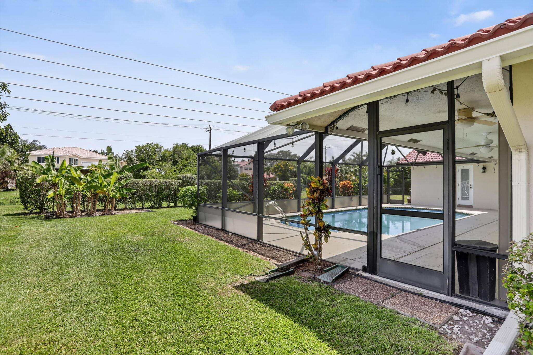 Coral Springs, FL 33067,8584 NW 47th DR