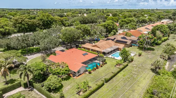 Coral Springs, FL 33067,8584 NW 47th DR