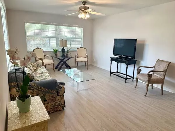 Boynton Beach, FL 33436,10115 S 41st TRL