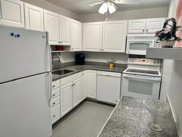 Boynton Beach, FL 33436,10115 S 41st TRL