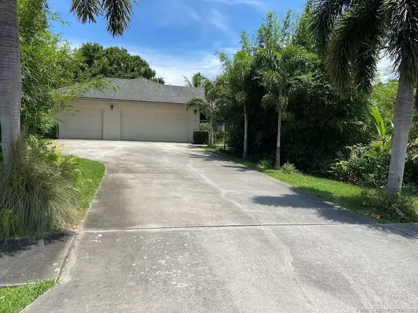 Jensen Beach, FL 34957,94 NE Elderberry TER