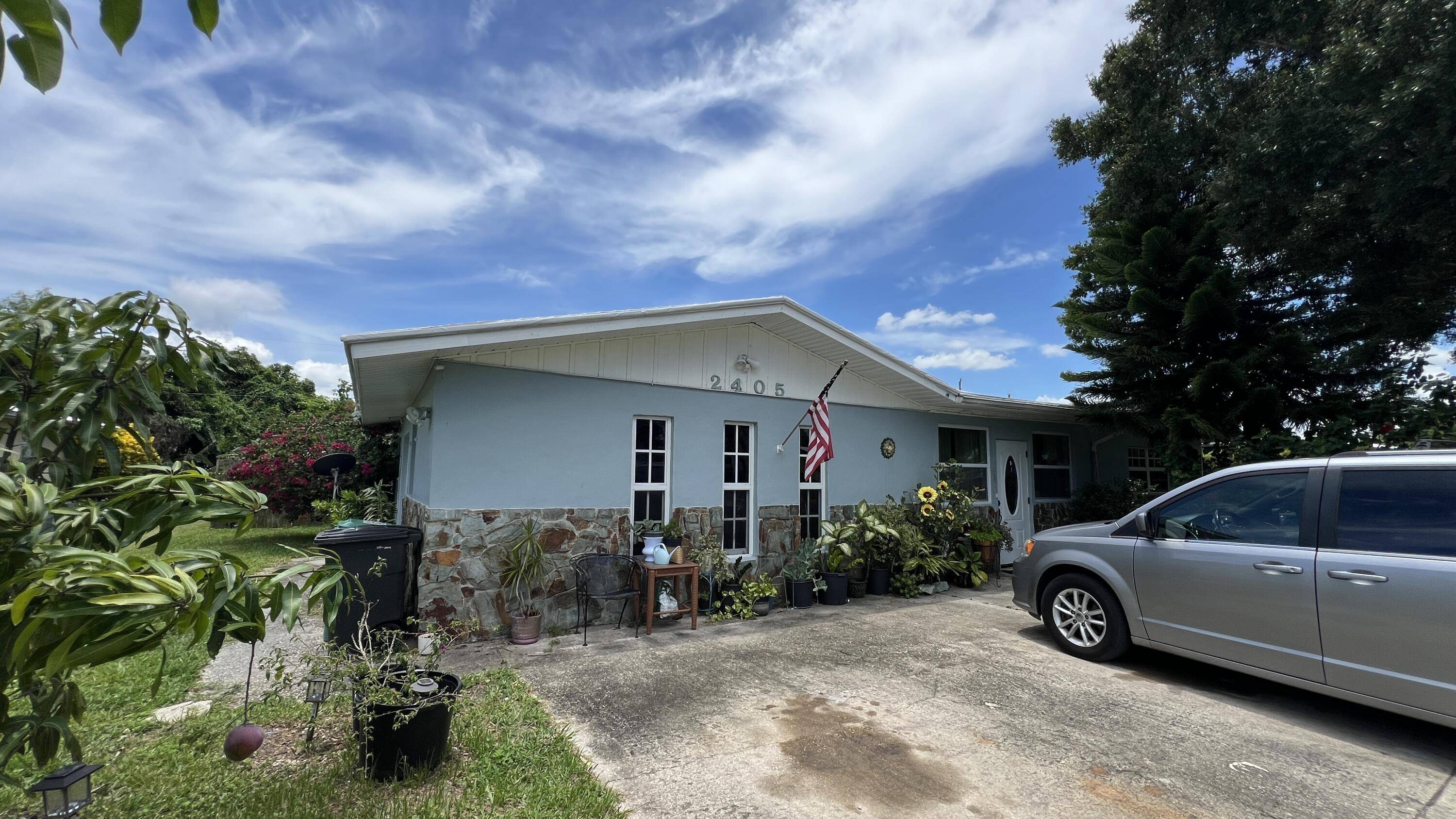 Fort Pierce, FL 34982,2405 Blossom CT