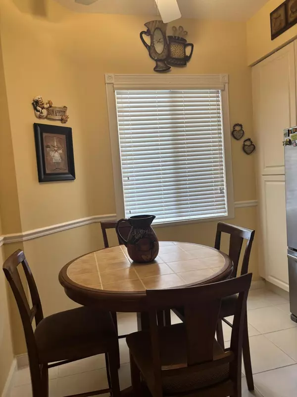 Fort Pierce, FL 34949,16 W Harbour Isle DR 104