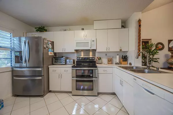 Boca Raton, FL 33433,6674 Montego Bay BLVD D