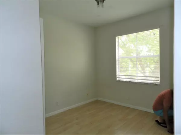 Palm Springs, FL 33406,3569 Forest Hill BLVD 108