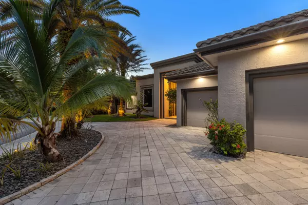 Boca Raton, FL 33496,6595 NW 32nd TER