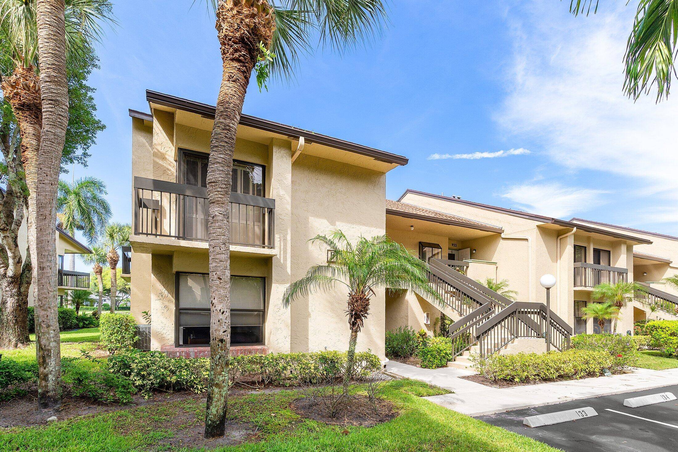 5106 Oakhill LN 911, Delray Beach, FL 33484
