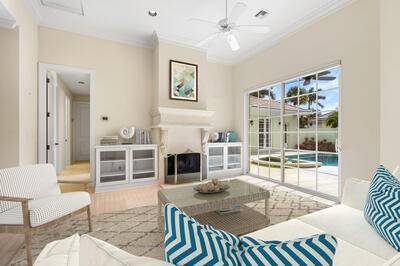 Vero Beach, FL 32963,1167 Governors WAY