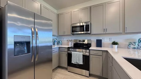 Delray Beach, FL 33484,5635 Divine DR