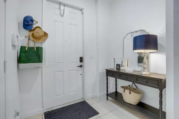 West Palm Beach, FL 33417,4307 Chalmers LN