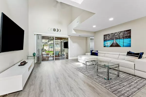 Boca Raton, FL 33486,5292 Buckhead CIR 1030
