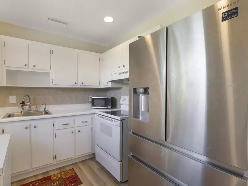 652 N Flanders, Delray Beach, FL 33484