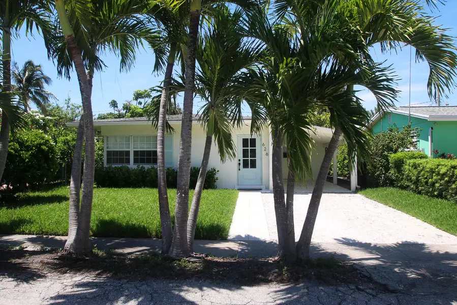 626 Hunter ST, West Palm Beach, FL 33405