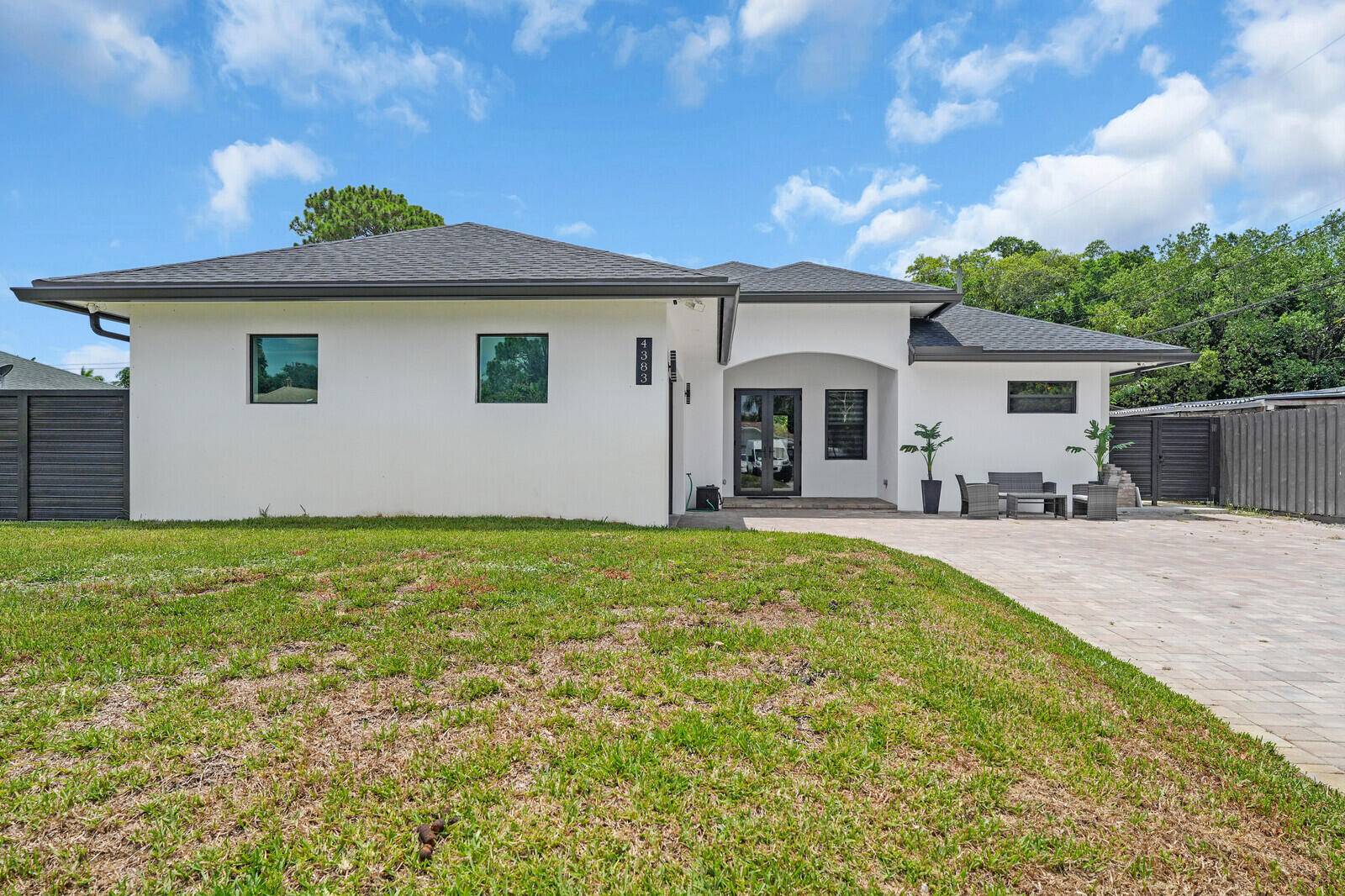 4383 Steven RD, Lake Worth, FL 33461
