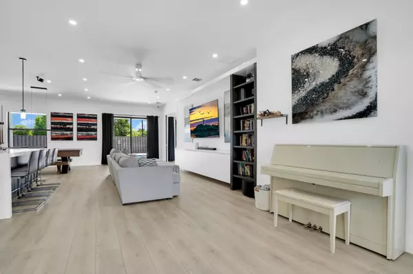 Lake Worth, FL 33461,4383 Steven RD