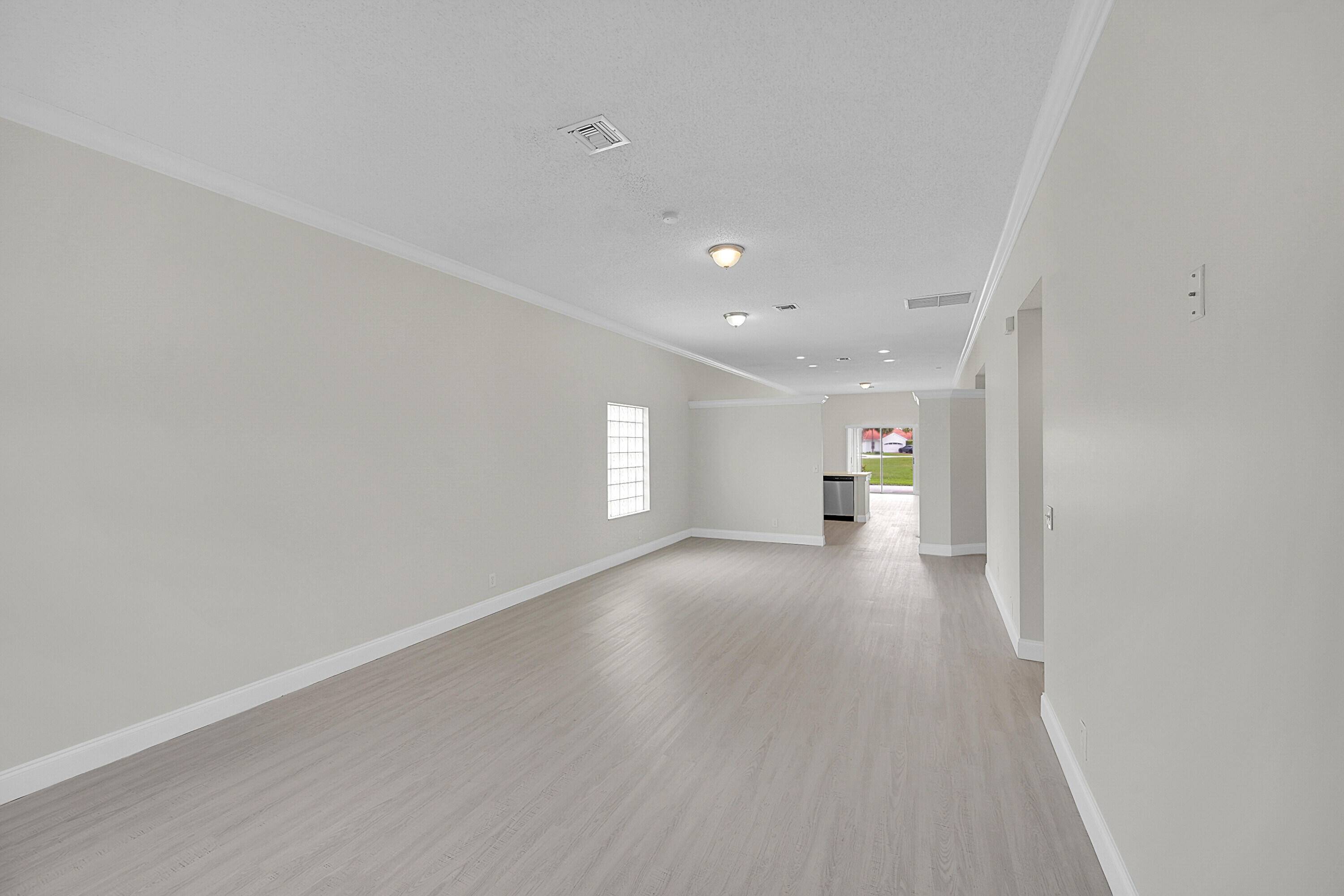Wellington, FL 33414,2615 Country Golf DR
