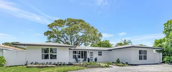 1950 NE 30th ST, Lighthouse Point, FL 33064