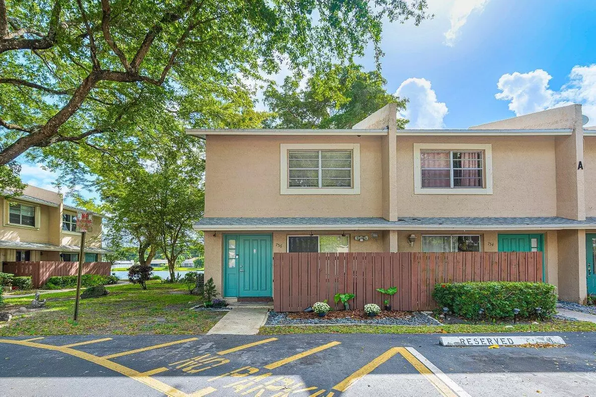 Coconut Creek, FL 33063,756 Banks RD