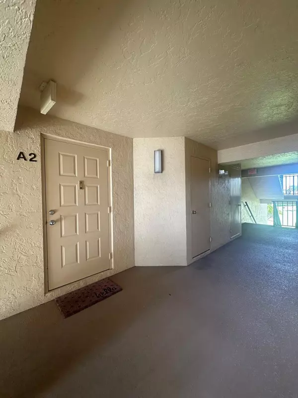 Greenacres, FL 33415,811 Sky Pine WAY A2