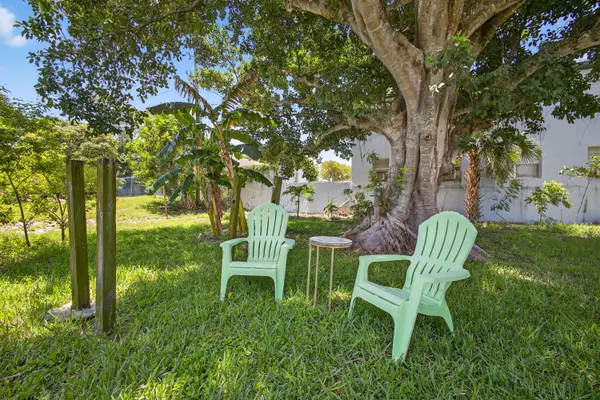 Riviera Beach, FL 33404,1181 W 32nd ST