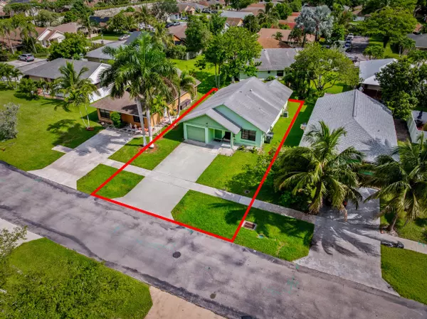 1442 Summit Run CIR, West Palm Beach, FL 33415