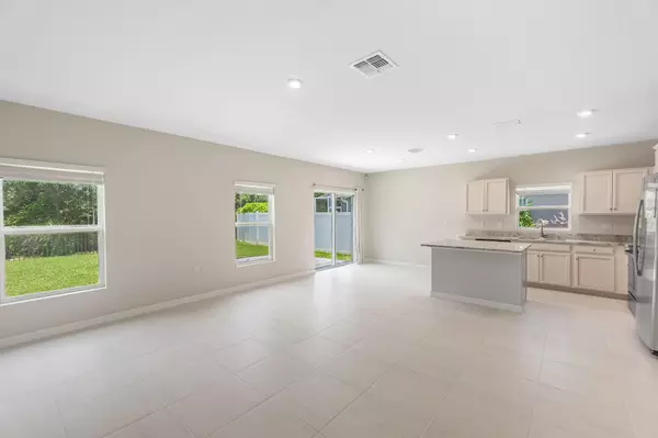 Fort Pierce, FL 34981,3639 Sapphire Hollow WAY