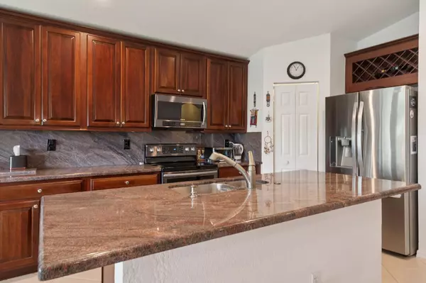 Boynton Beach, FL 33437,12155 Roma RD