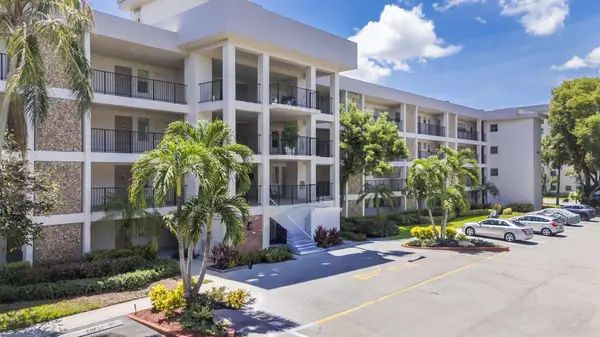 Pompano Beach, FL 33069,2800 N Palm Aire DR 401