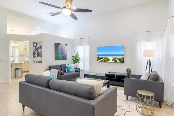 Palm Beach Gardens, FL 33418,873 Windermere WAY