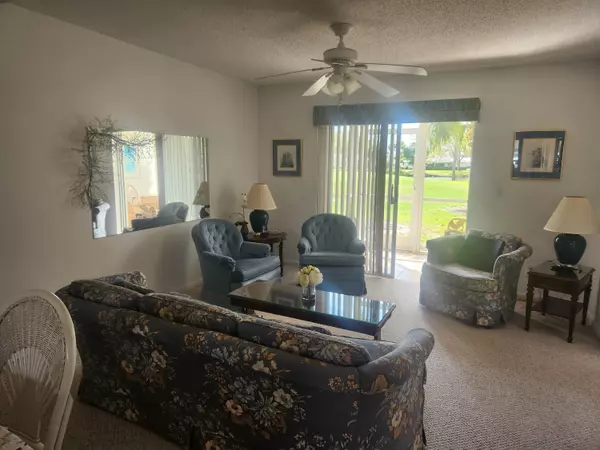 Tequesta, FL 33469,18081 SE Country Club DR 4-35