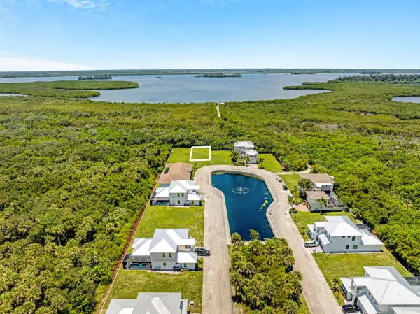 Fort Pierce, FL 34949,167 Ocean Estates DR