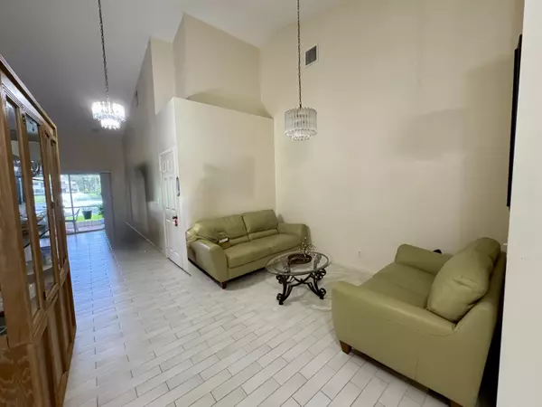 Boynton Beach, FL 33436,2636 Mango Creek LN