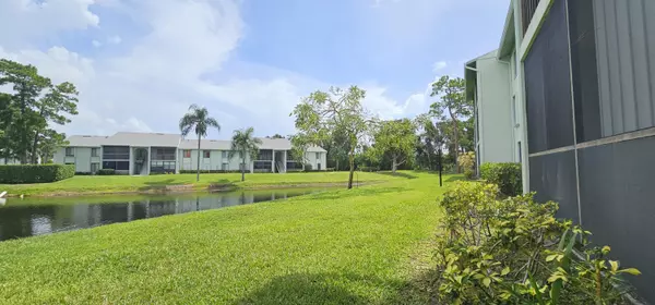 West Palm Beach, FL 33417,3630 Alder DR F2