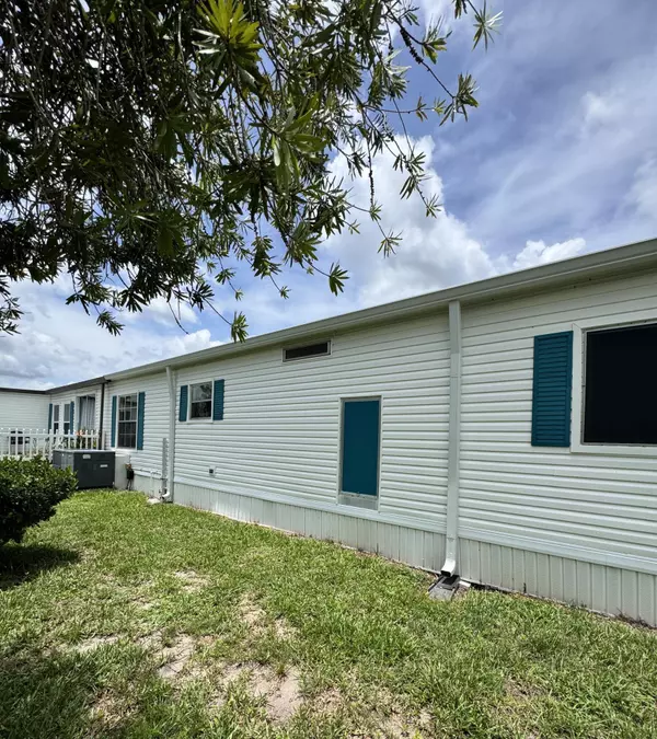 Fort Pierce, FL 34951,38 Villa Blanca