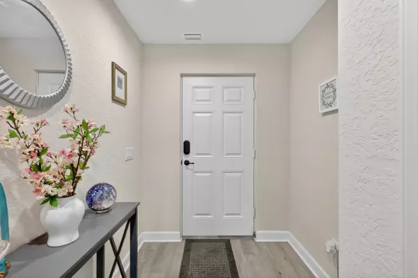 Fort Pierce, FL 34951,2 Tosca