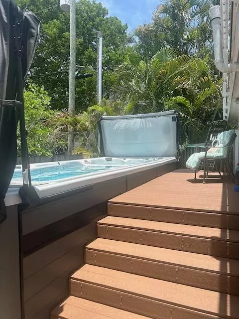 West Palm Beach, FL 33401,727 Penn ST Apt 2