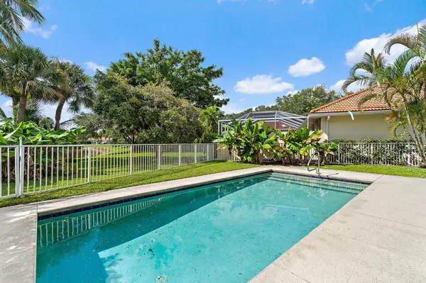 Palm Beach Gardens, FL 33410,216 E Tall Oaks CIR