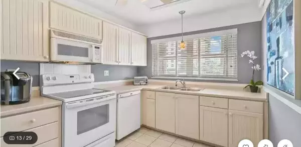 Highland Beach, FL 33487,3300 S Ocean BLVD 220-C