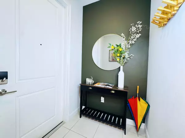 Riviera Beach, FL 33410,1006 Sweet Briar LN