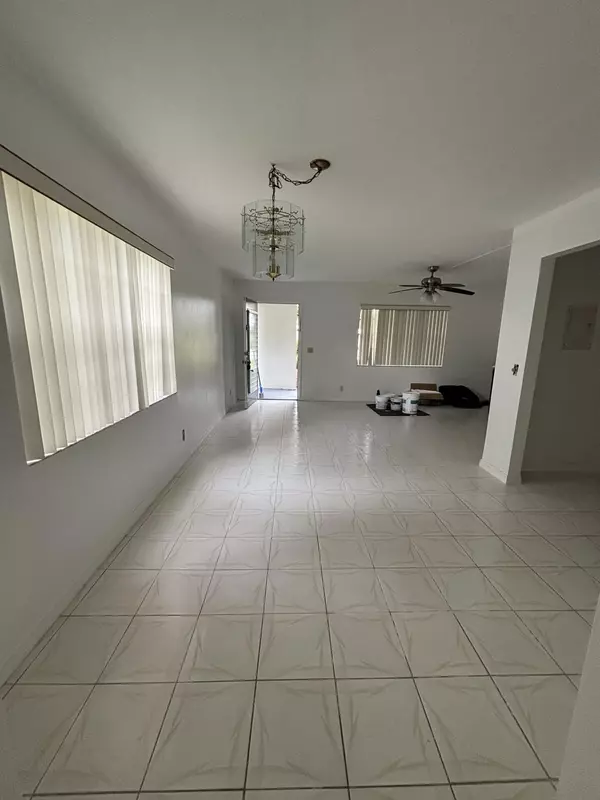 Delray Beach, FL 33484,359 Normandy H LN