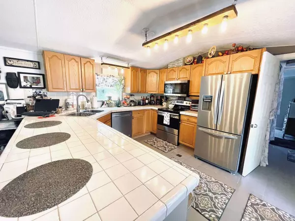 Okeechobee, FL 34974,5755 NE 3rd LN