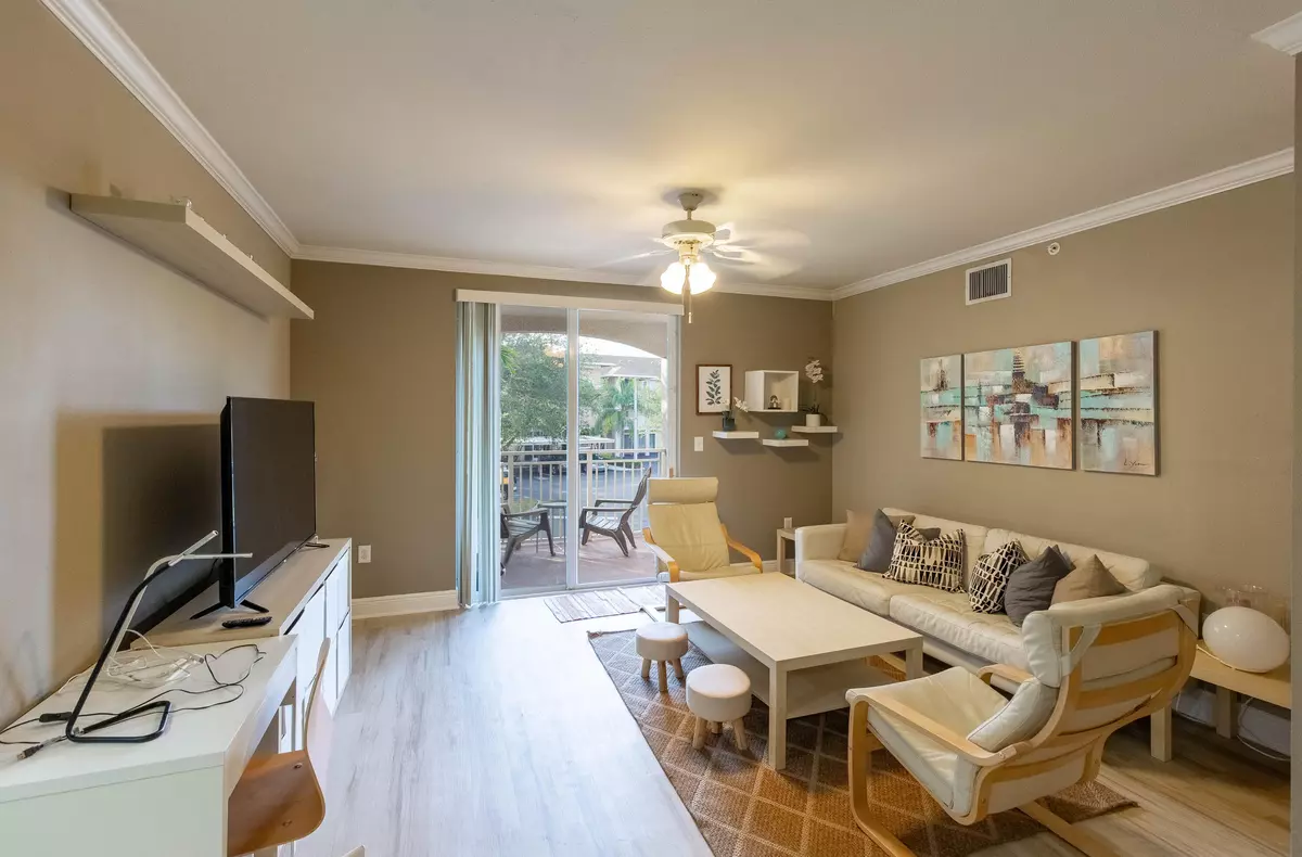 West Palm Beach, FL 33411,6559 Emerald Dunes DR 201