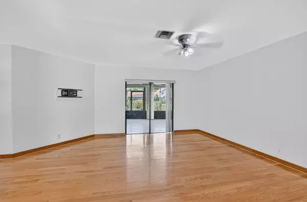 Boca Raton, FL 33433,6385 E Hollandaire DR