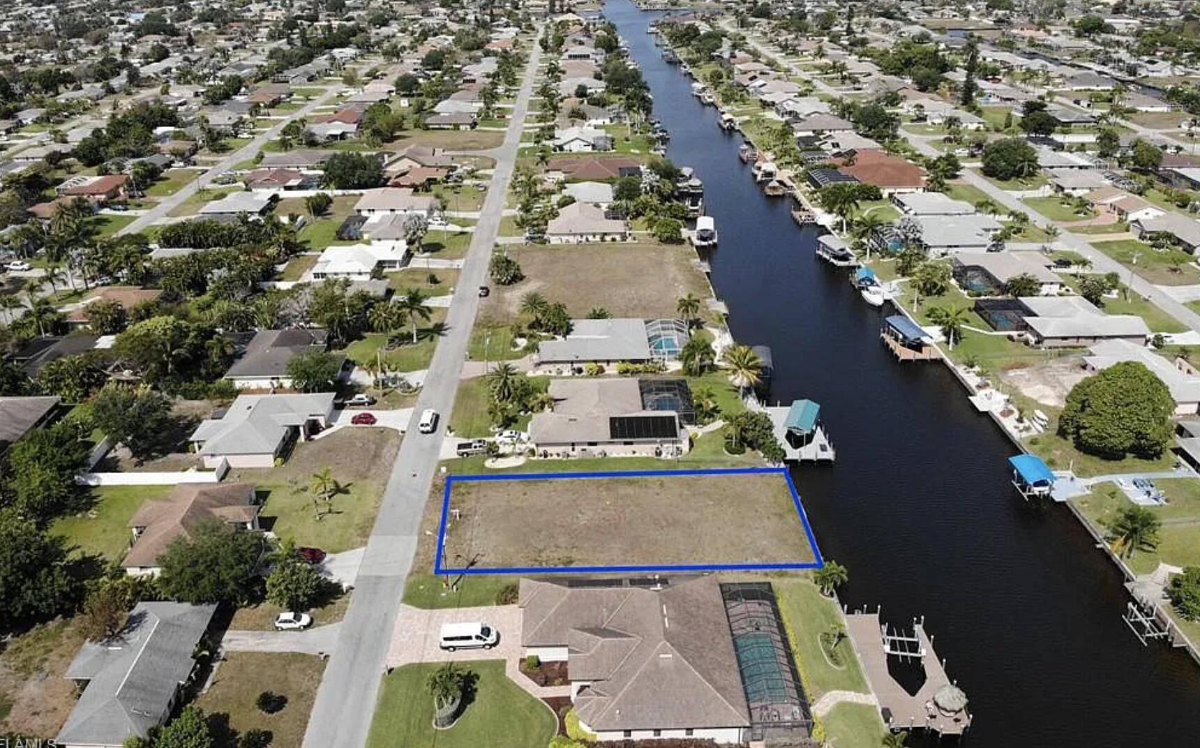 Cape Coral, FL 33990,1405 SE 17th ST