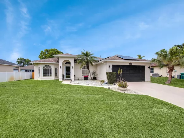 1978 SW Hillman ST, Port Saint Lucie, FL 34953